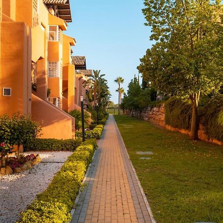 Beautiful 2-Bed Apartment In Casares Costa Bahia de Casares Exterior foto